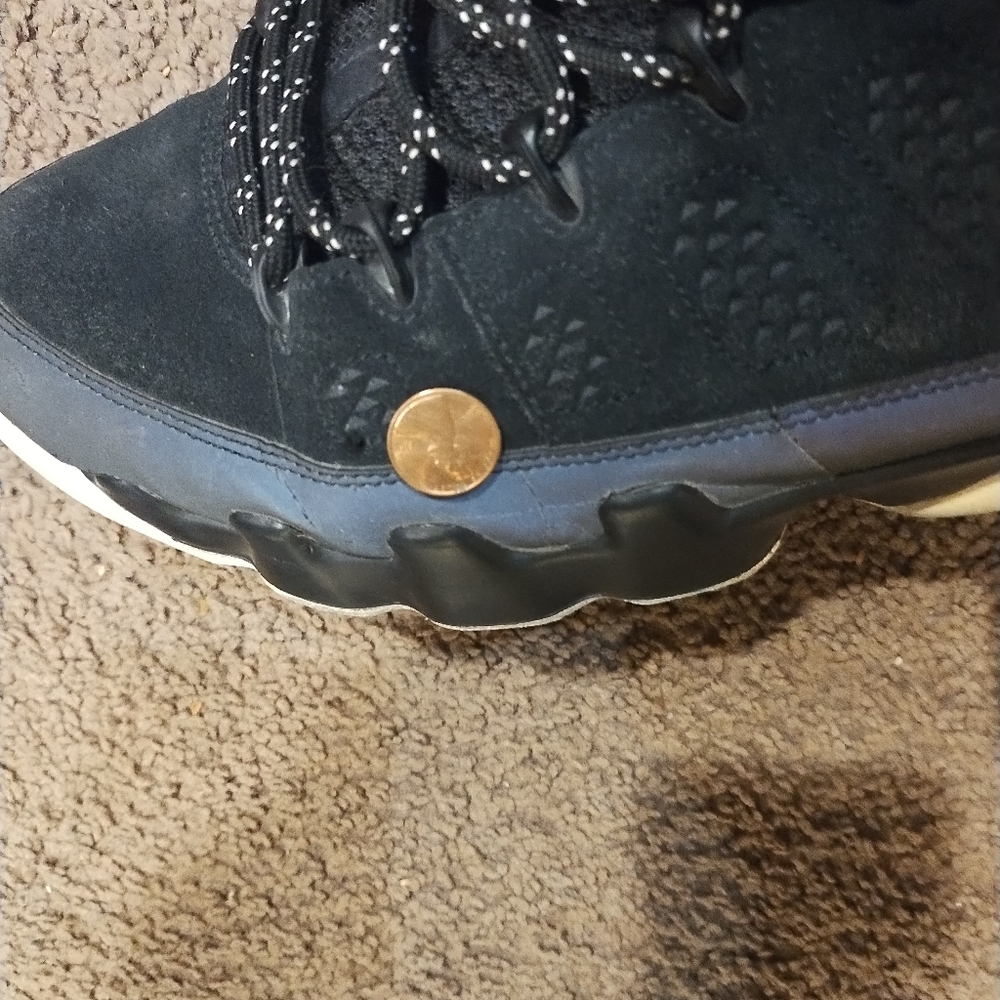 Shoes - Picture 6 of 10